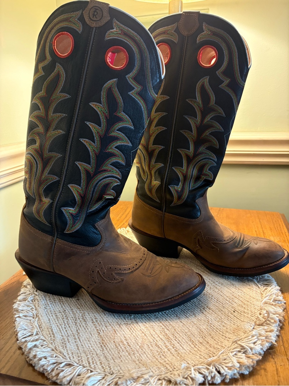 Tony Lama Brown Leather Western Cowboy Boots, Men size 12D